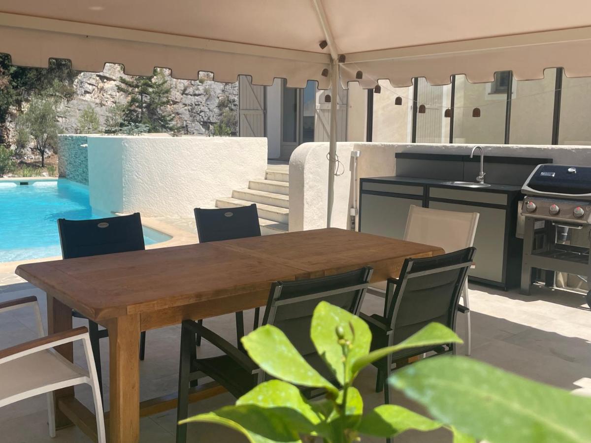La Villa Des Carriers- Maison Avec Piscine Proche Mer Roquefort Les Pins Exterior foto