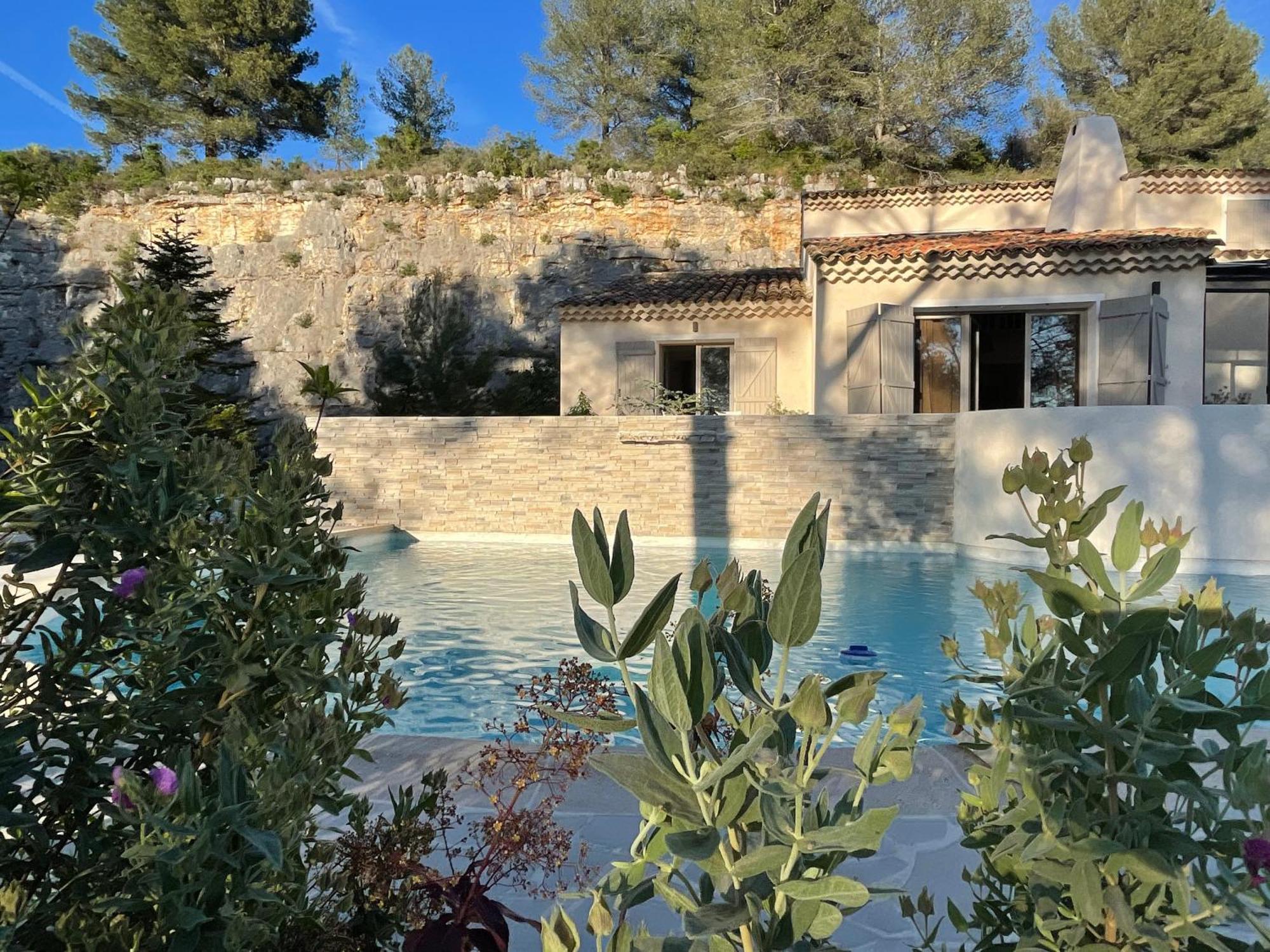 La Villa Des Carriers- Maison Avec Piscine Proche Mer Roquefort Les Pins Exterior foto