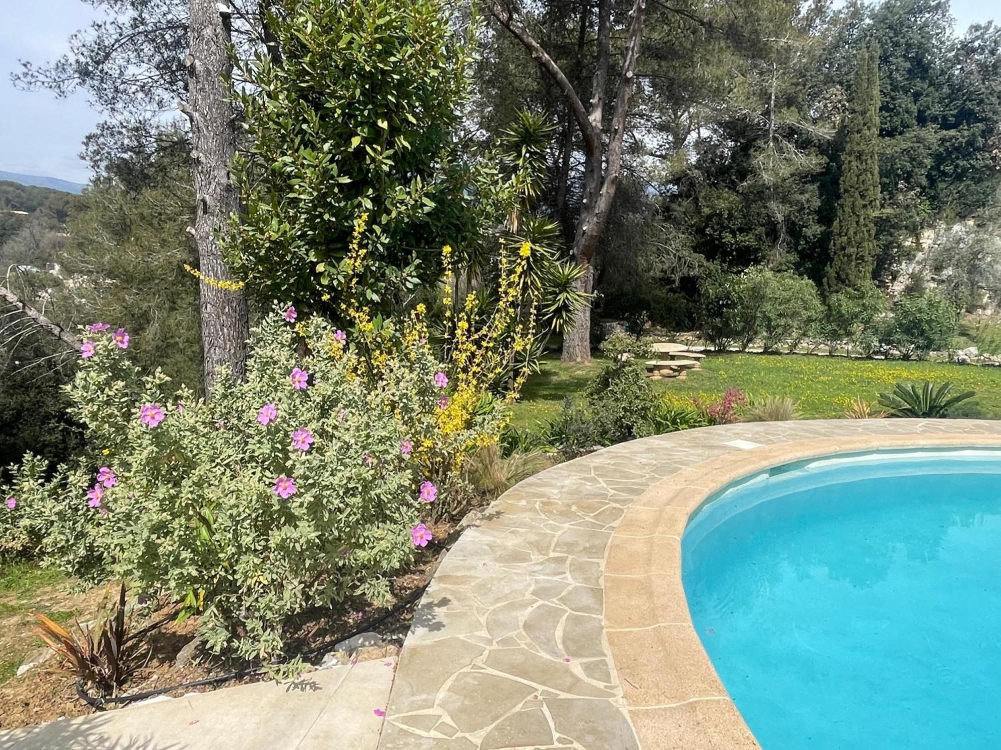 La Villa Des Carriers- Maison Avec Piscine Proche Mer Roquefort Les Pins Exterior foto