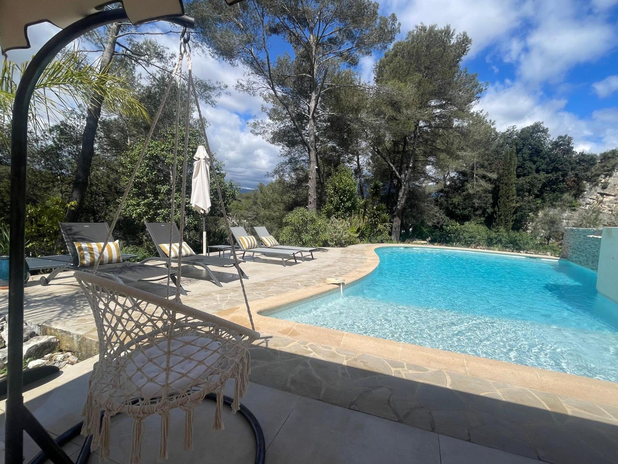 La Villa Des Carriers- Maison Avec Piscine Proche Mer Roquefort Les Pins Exterior foto